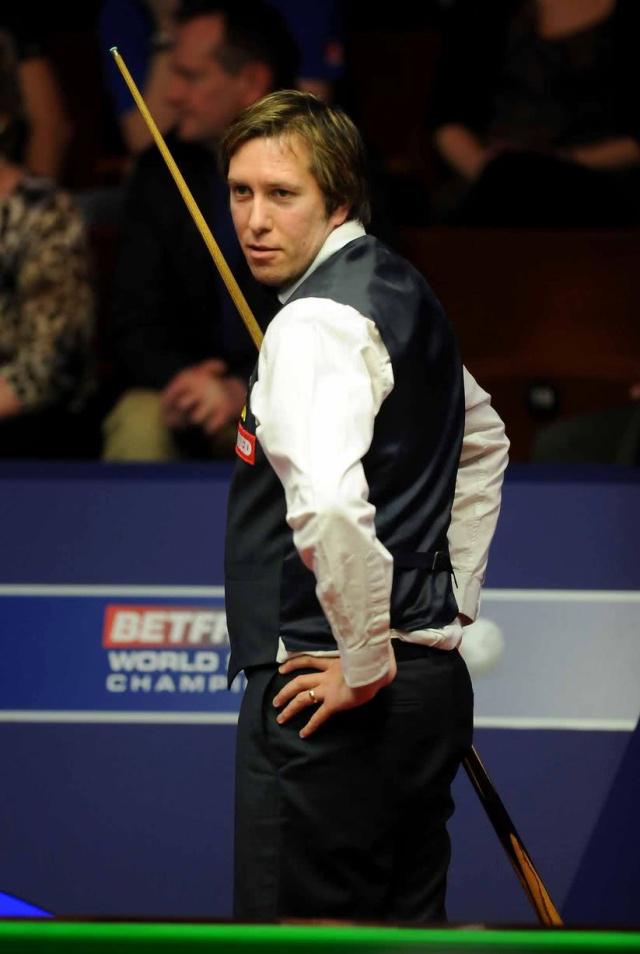 杀入禁区内 杀入禁区内