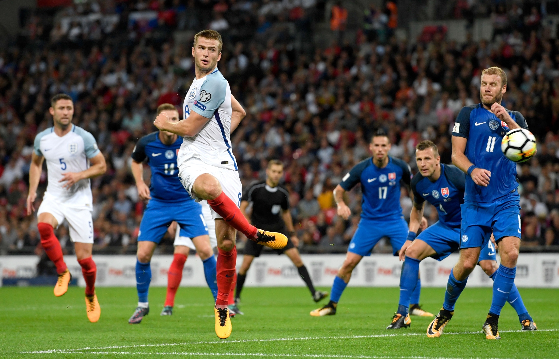 借其速度和 借其速度和