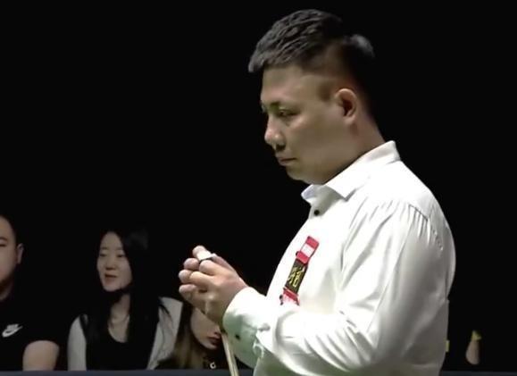 他静静地热 他静静地热