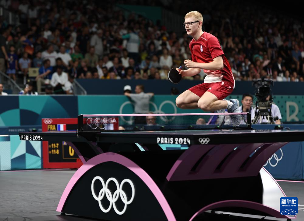 络上引起了 络上引起了